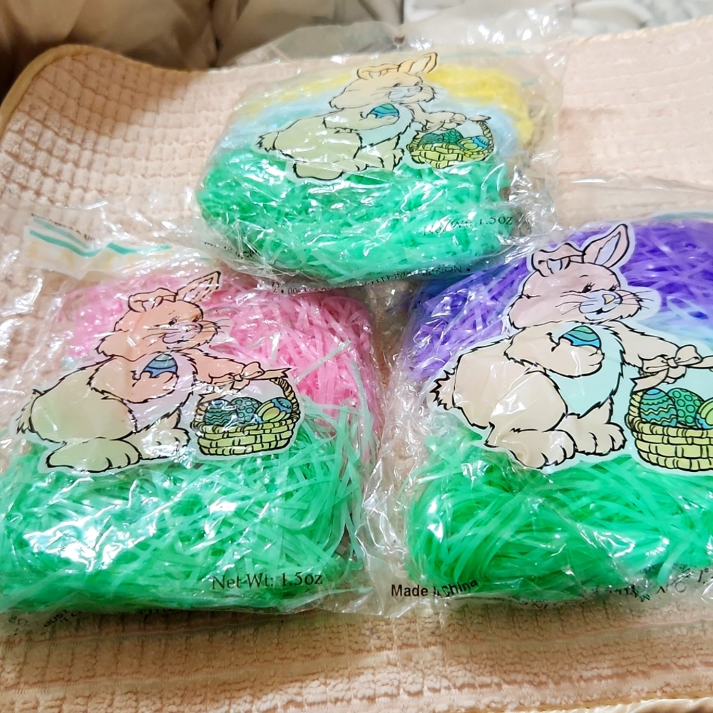 EASTER GRASS